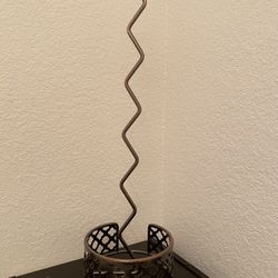 Brand New Toilet Paper Holder With Excellent Condition 