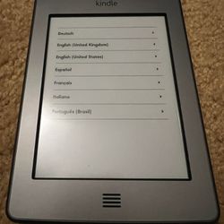 Amazon Kindle Touch E-Reader ((4th Gen)