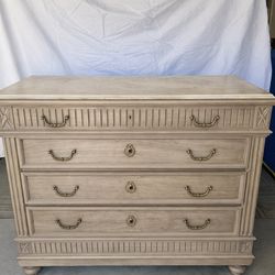 Vintage Oak Dresser With Mirror