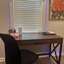 Desk with office chair 