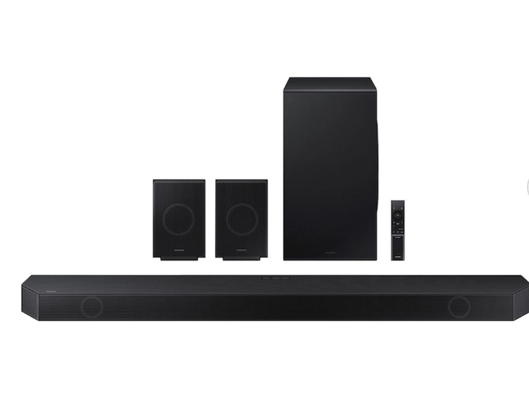 Q-series 11.1.4 ch. Wireless Dolby ATMOS Soundbar + Rear Speakers w/ Q-Symphony