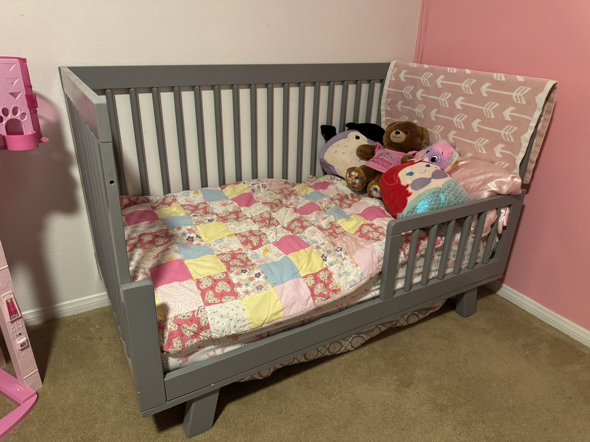 Crib/toddler Bed With Mattress