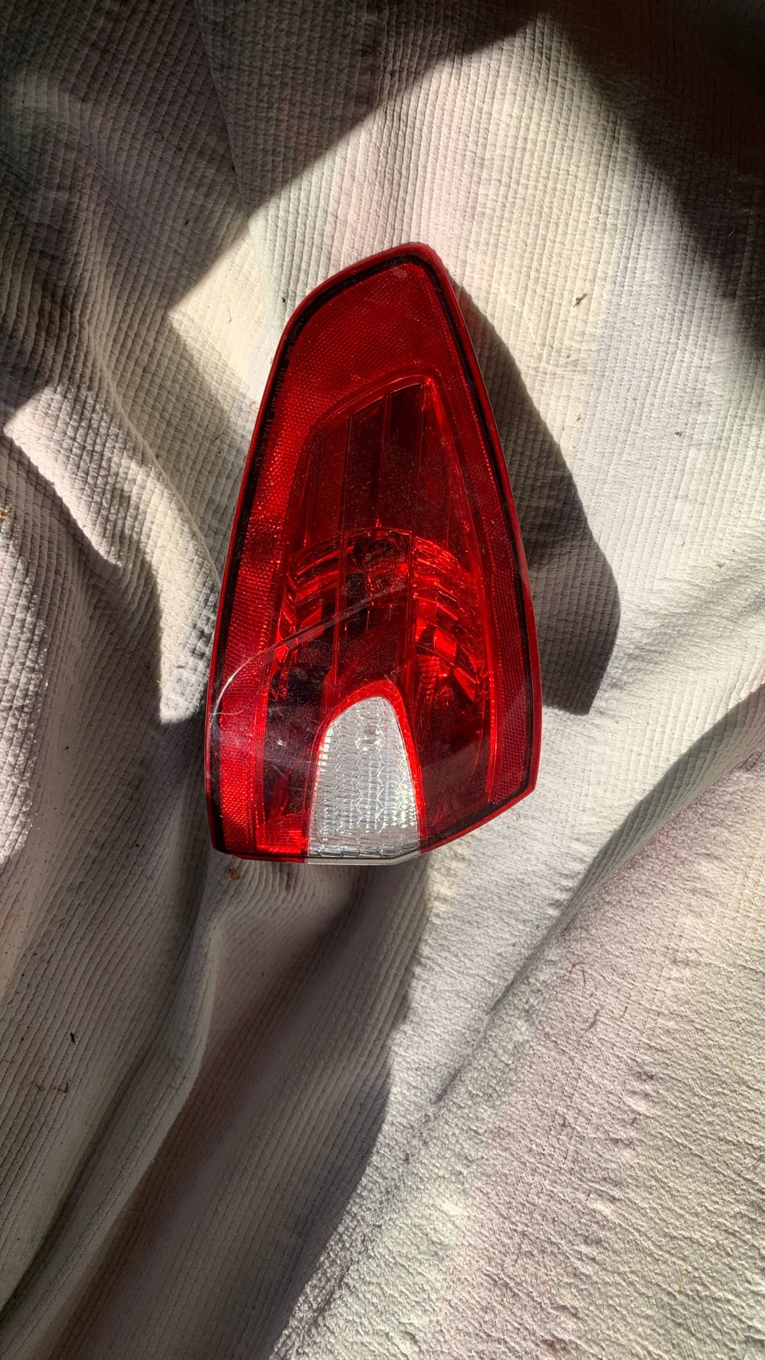 2011 2012 2013 Ford Fiesta Left Driver Taillight Assembly
