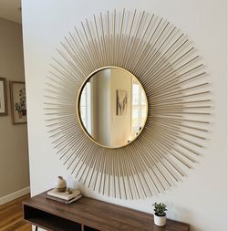 Sunburst wall mirror - like new