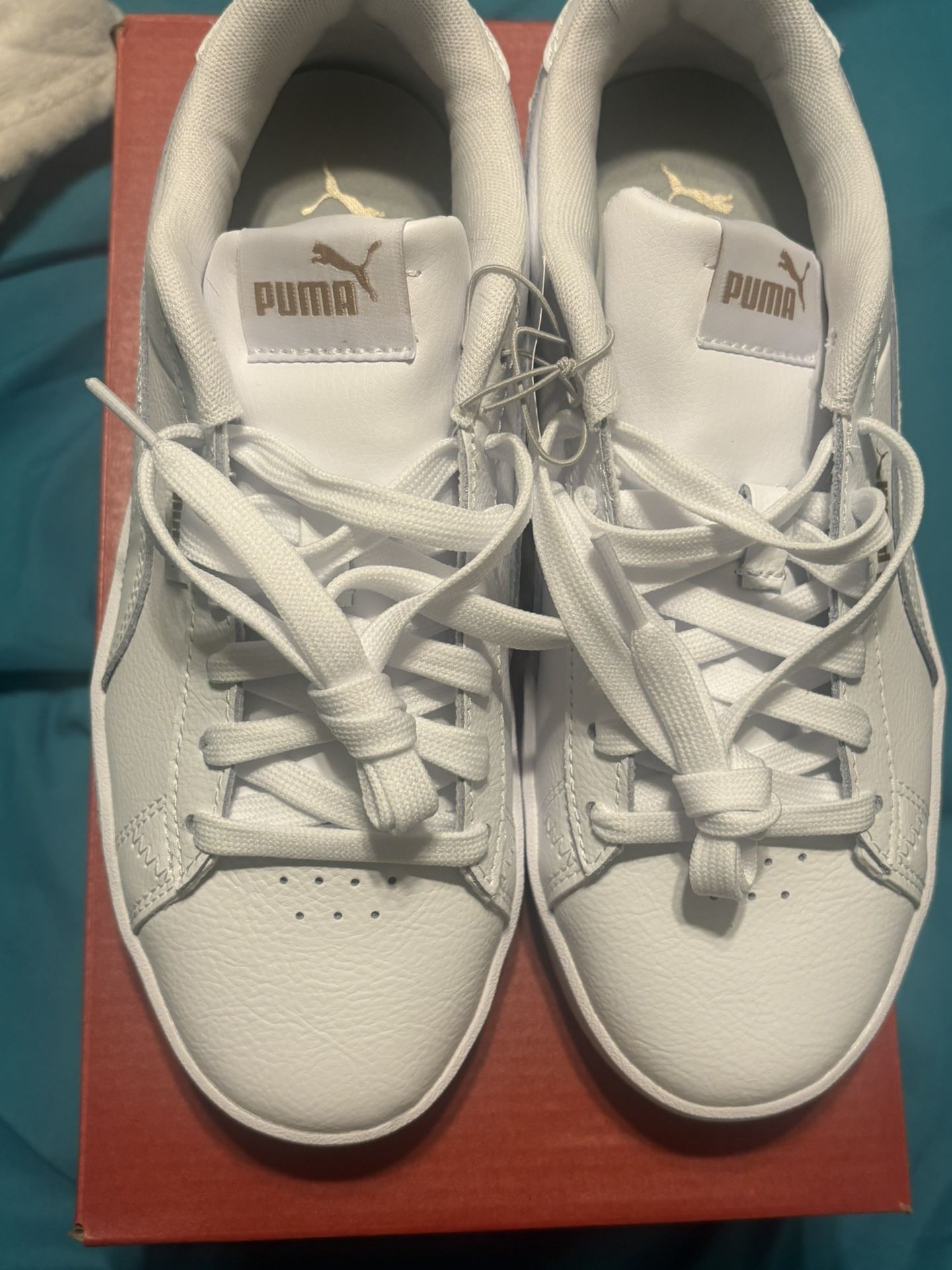 Puma Woman Shoes