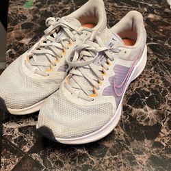 Women’s Nike Shoes 