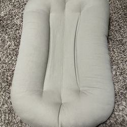 Snuggle Me Organic with Cover