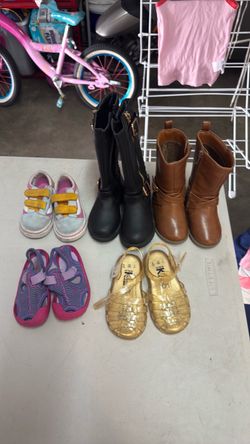 Lot of 5 Pairs Kids Shoes