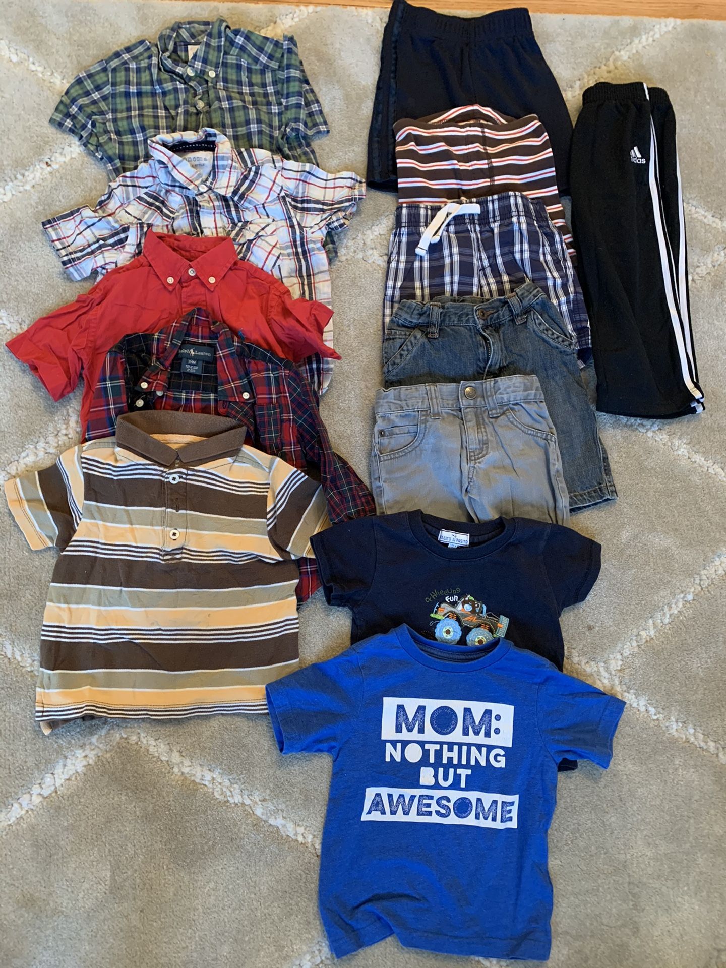 Clothes size 24 months or size 2 boy