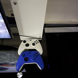 Xbox Series X Digital ( Only one Controller)