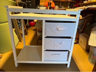 Baby changing table