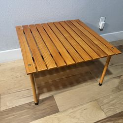 NEW FOLDABLE WOODEN TABLE WITH CARRYING BAG