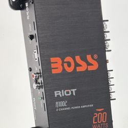 Boss Audio Riot Power Amplifier 