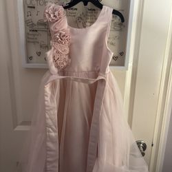 6 Little Girl Wedding Dresses!!