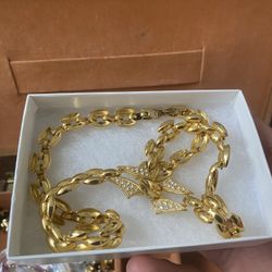 Gold Necklace 