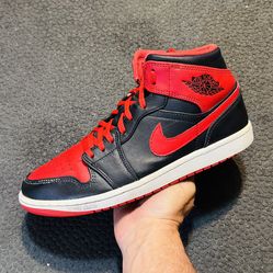 Jordan 1 Mid 'Alternate Bred' 2022 (Sz 8.5M/10W)