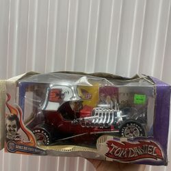 TOYZONE  TOM DANIEL RED ZONE   