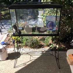 25 Gal Fish Aquarium 