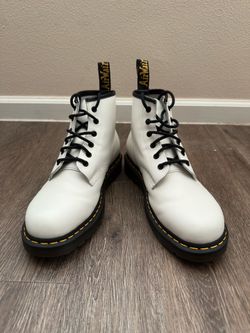 Dr. Martens 1460 White Leather Boots Men’s Size 10 – Excellent Condition
