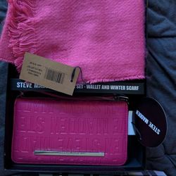 Steve Madden Wallet/Purse With Scarf