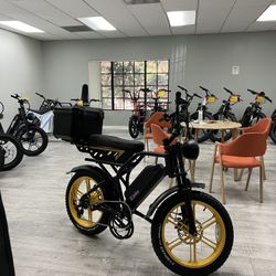 TST R9 1500W Full Suspension Moped Style Electric Bike (2026 Model)