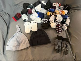 Baby socks & beanies $5 takes it all