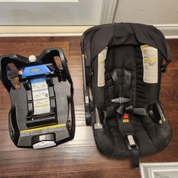 Doona Car Seat/stroller With Base