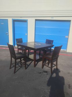 Bar height dining table kitchen - delivery available