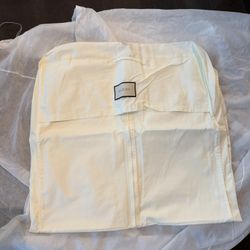 Authentic Gucci White  Long Zip Closure Travel Luxury Garment Bag 46.75” X 23.25