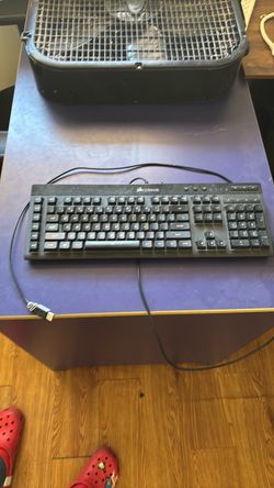 Corsair Wired Full-Size Keyboard