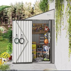 Campcraft Optional two-color storage shed, single hinge door with sloping roof, solid structural design, good ventilation, surface with protective fil