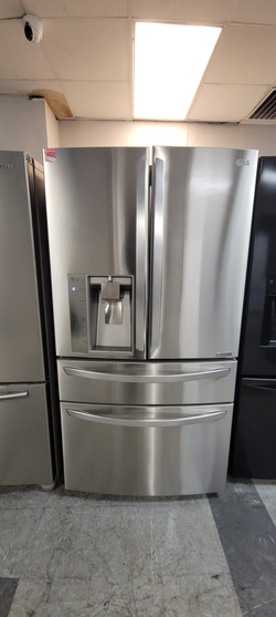 LG 4‑Door French Door Fridge – Stainless, Ice & Water