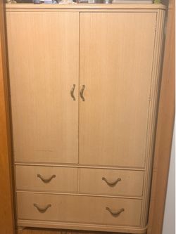 Thomasville bedroom set