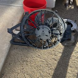 Ford radiator cooling fan