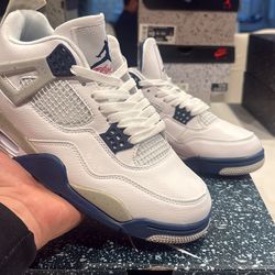 Jordan 4