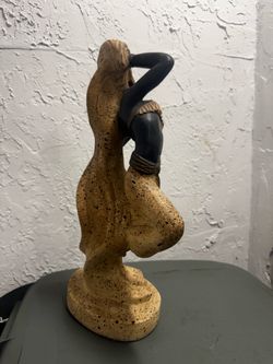 1950s Mid-Century Modern "Arabian Dancer" or "Nubian" chalkware statue base,