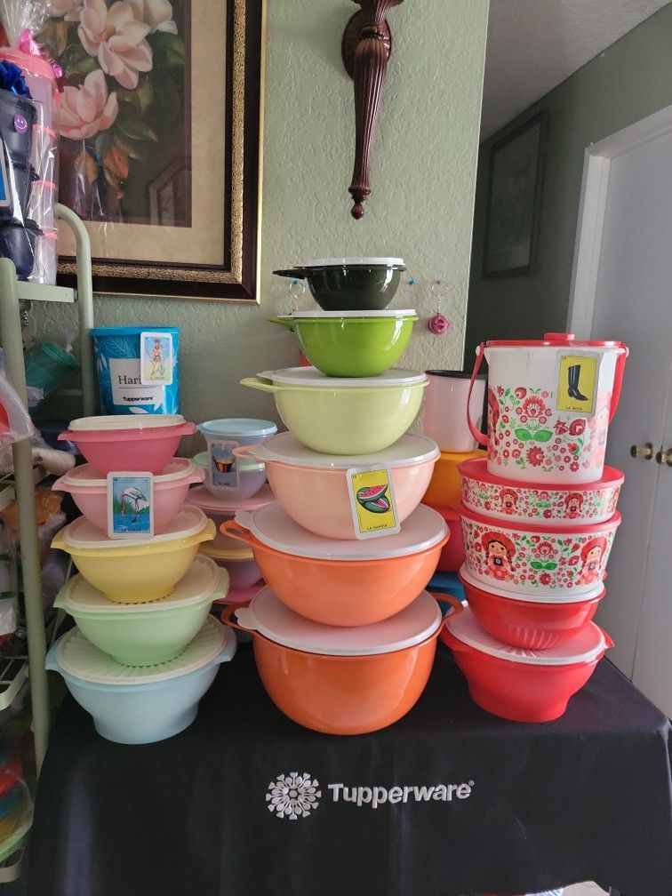 Tupperware New Sale La Garsa $75 Sandia $120 Bota $75