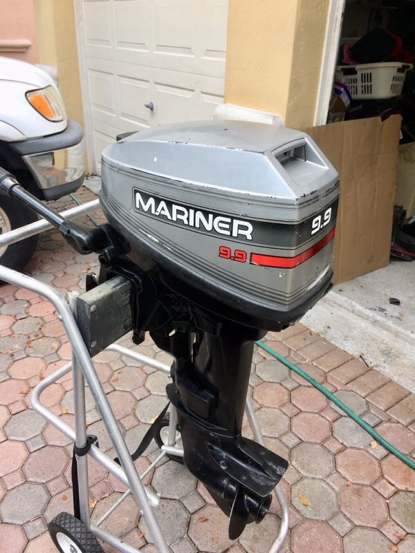 9.9Hp Mercury 2 stroke short shaft outboard motor.