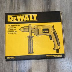 Dewalt Drill  1/2 Inch
