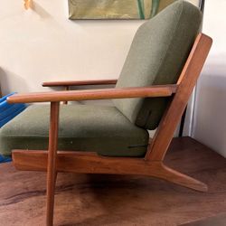 Midcentury Style Chair