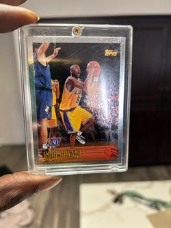 Kobe Bryant Topps NBA Basketball Card