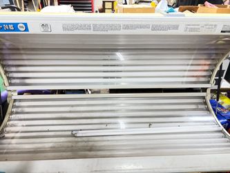 Wolfe tanning bed