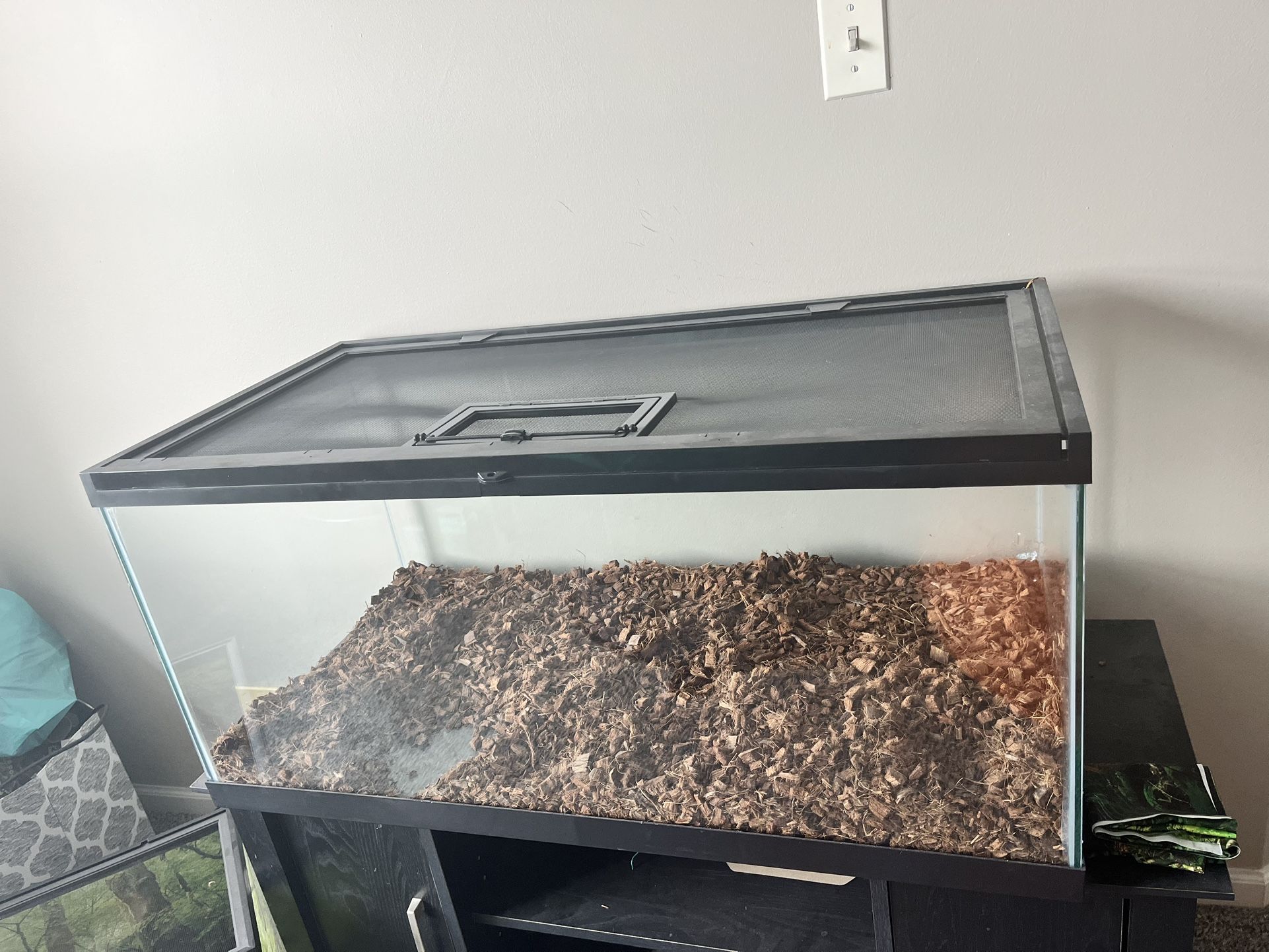 40 Gallon Breeder/20 Gallon Long (See Description)