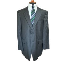 Hart Schaffner Marx Gold Trumpeter Men 2pc Suit Size 44L Pant Dark Gray Striped 