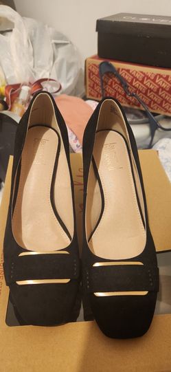 Suede Black heel 7.5 M