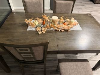 Dining set