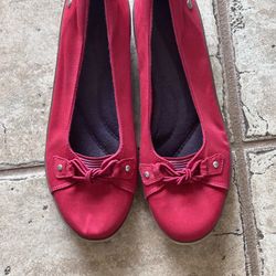 grasshopper red wedges