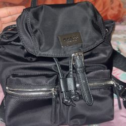 Mochila Guess