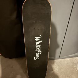 White Fang Skateboard 