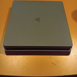 PS4 Slim 1TB, Controller And Games